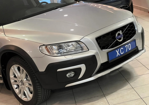 Volvo XC 70 cena 139900 przebieg: 124000, rok produkcji 2016 z Bytów małe 596